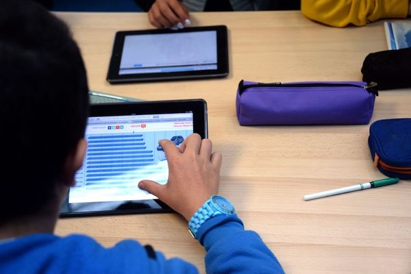 Les données des élèves français entre les mains des géants du Web (La Croix)